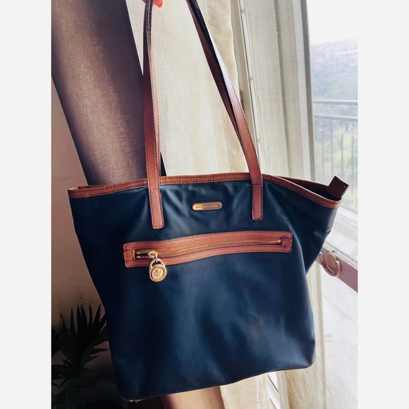 Micheal Kors Kempton Large Tote blue Bag - Picture 12 of 13